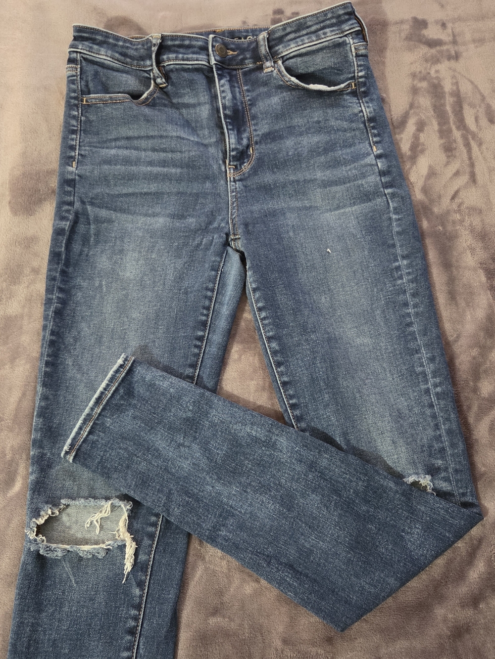 American Eagle Outfitters Skinny Ripped Blue Denim Jeans